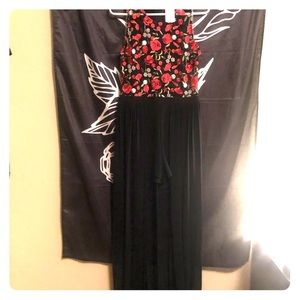 Romper/floral mesh top andlong mesh material train